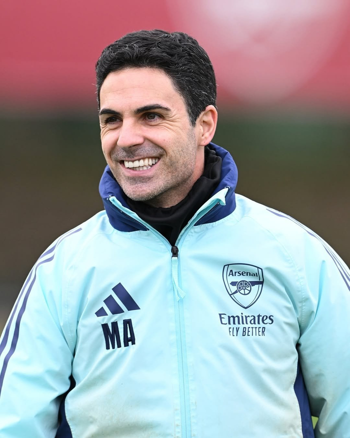 孙兴慜热刺生涯经典瞬间：斩英超金靴&普斯卡什奖、欧联圆梦